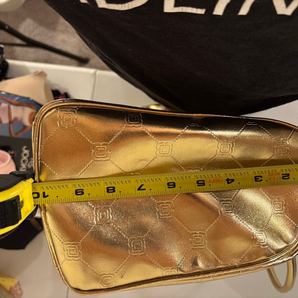 BCBGMaxAzria Shimmering Gold Tote Bag - Picture 8 of 8